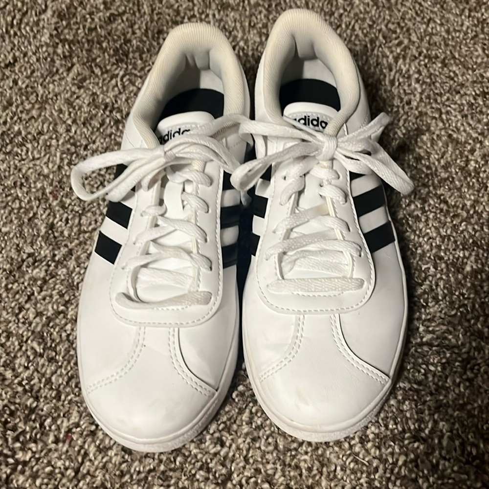 Kids Adidas shoe